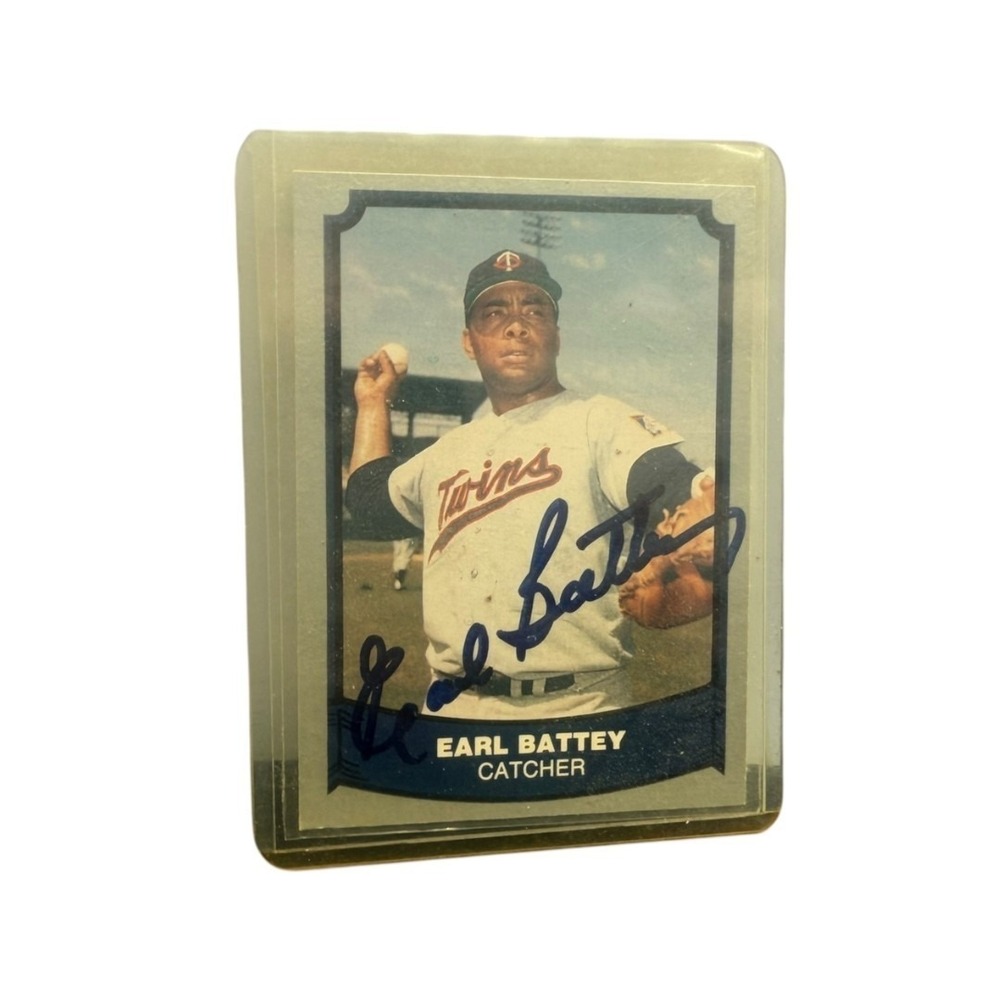 Earl Battey 1988 Pacific Legends Card Twins Catcher Vintage MLB Signed Auto‎